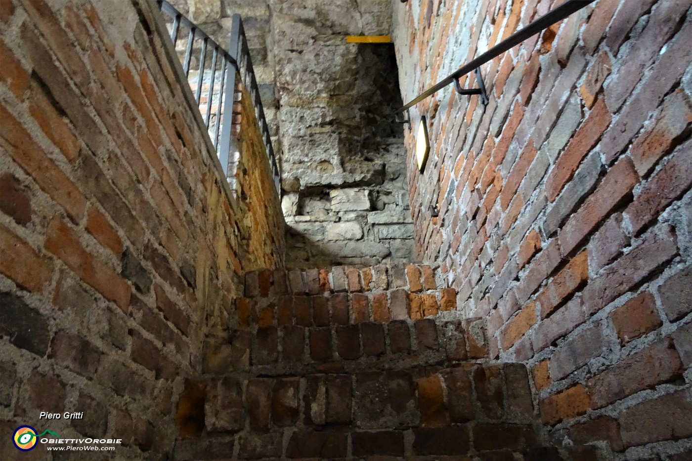 63 Scalette di salita al Campanone.JPG